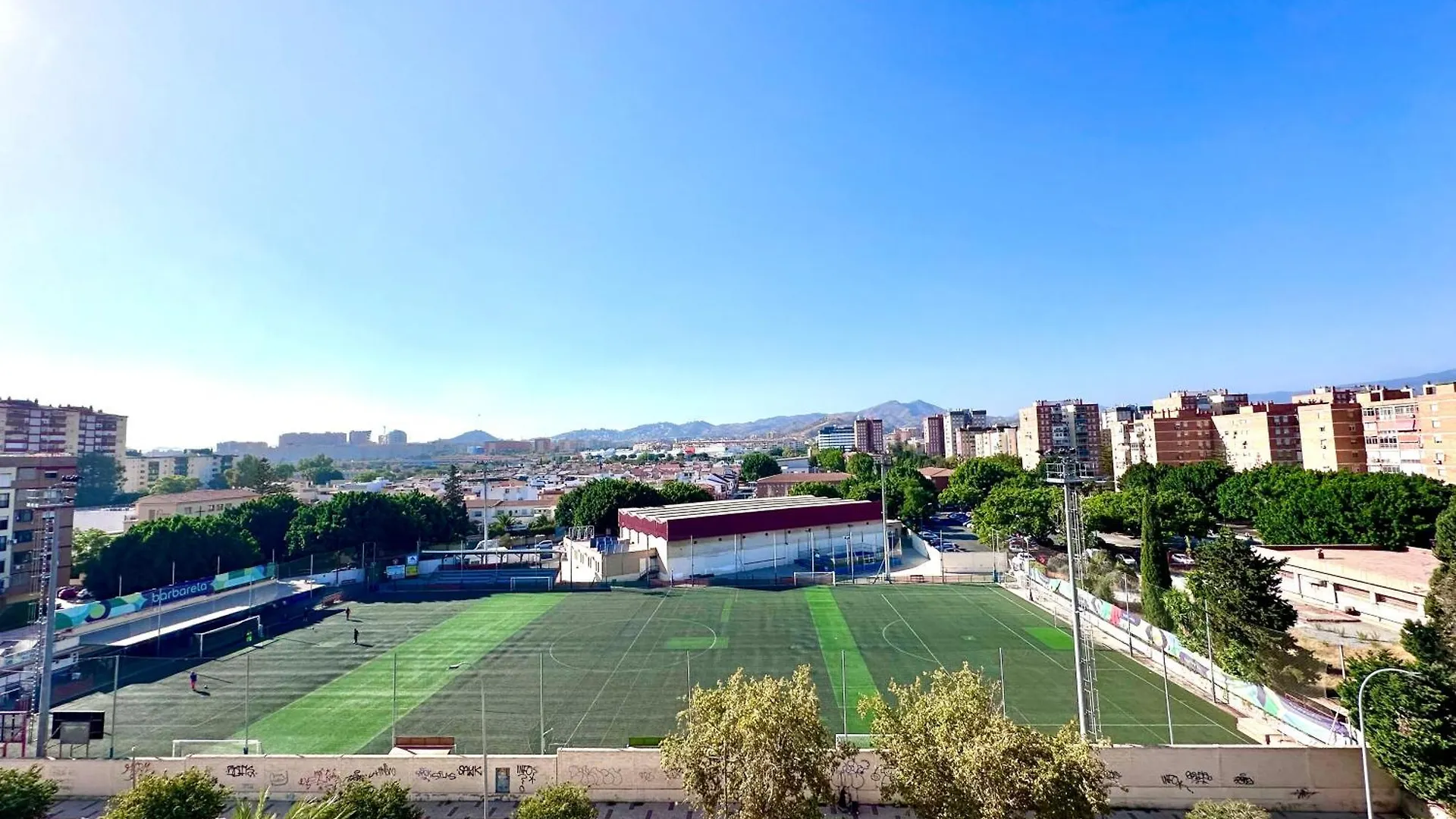 Exclusivo En Avenida Ortega Y Gasset Malaga Spain